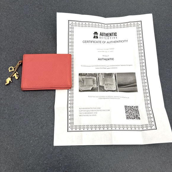 Salvatore Ferragamo Accessories - 💯% SALVATORE FERRAGAMO CARDOLDER W/CHARMS & COA (CORAL COLOR)